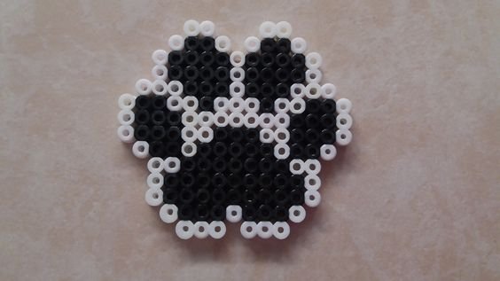 Modèle Chien Perles à Repasser