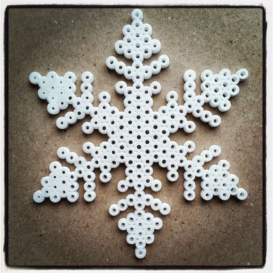 Flocon de neige modèle 16